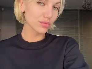 VivicaCoke  live sex cam