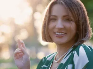 SexyNeighbor  live sex cam