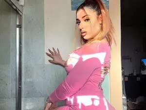 Mixedbabe  live sex cam