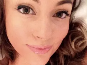 JeSuisLibre  live sex cam