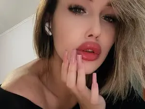 Milashinestar  live sex cam