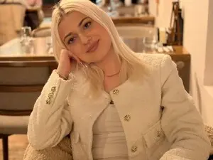 Alya_Rose  live sex cam