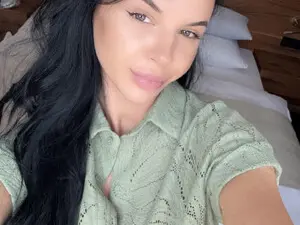 GreenSTone  live sex cam