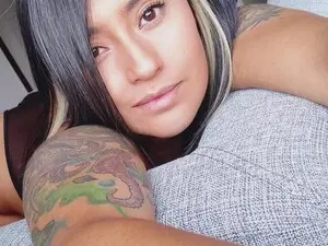 Macarennax  live sex cam