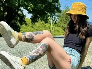 N0valy  live sex cam