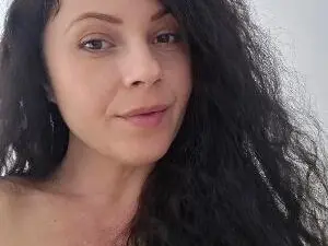 Elissia888  live sex cam