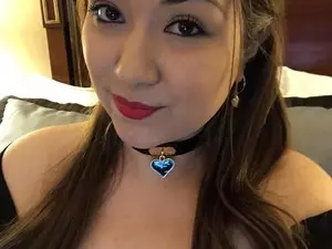 YoshiGirl4U  live sex cam