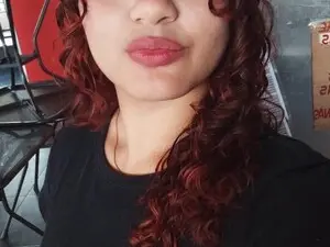 AlannaHarper  live sex cam