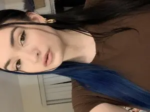 DelilahWylde  live sex cam