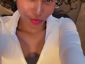 SexyGirll_  live sex cam