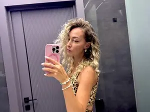 Blake_Star  live sex cam