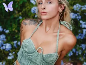 GodessTatiRae  live sex cam