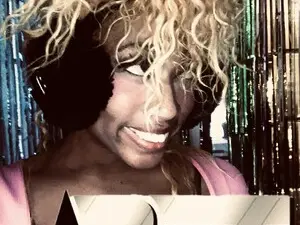 SpotifyLYFT  live sex cam