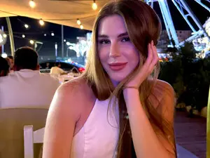 Vesnyshka_  live sex cam