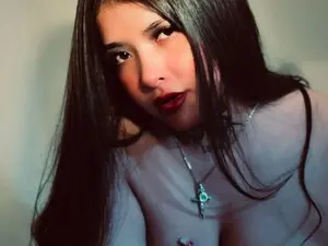 KendallYummy  live sex cam