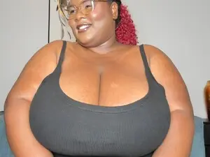 LolaWalker  live sex cam