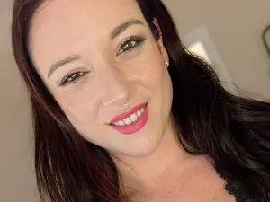 Cumonveronica  live sex cam