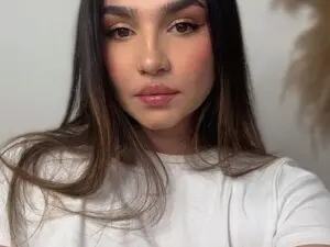 Emily_Wattson  live sex cam