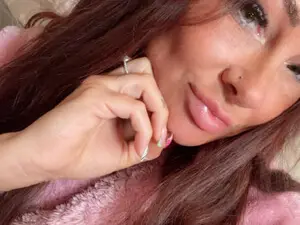MilfBabeDemi  live sex cam