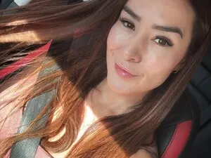 CamilaGoldenn  live sex cam