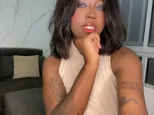 Choc_sexy  live sex cam