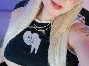 Annielicious  live sex cam