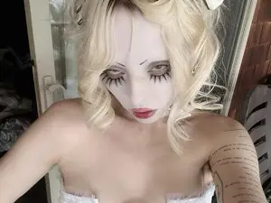 Bl0odsyring3  live sex cam