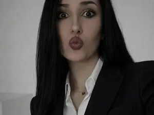 Missdyaa  live sex cam