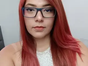 Lunaass  live sex cam