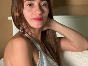 Isaa_Stone  live sex cam