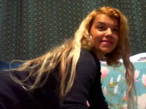 KatyHotSquirt  live sex cam