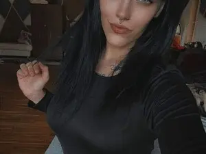 Pauline_2005  live sex cam