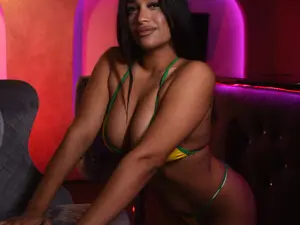 Kira_Krush  live sex cam