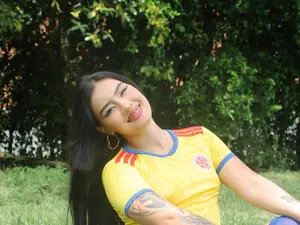 Melody_cute10  live sex cam