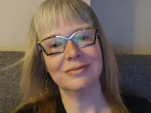 MissTittyland  live sex cam