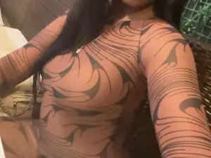 Prettykittythatpurrs  live sex cam