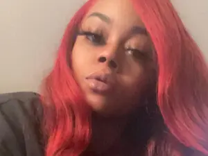 Prettykittythatpurrs  live sex cam