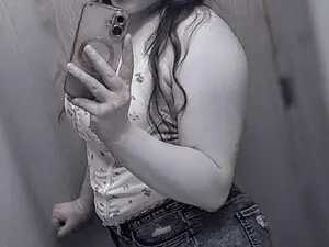 AquaGoddes93  live sex cam