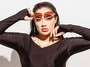 Sofia_DRios  live sex cam