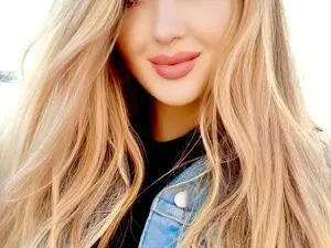 Rockn_Grace  live sex cam
