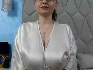 AretiAlisya  live sex cam