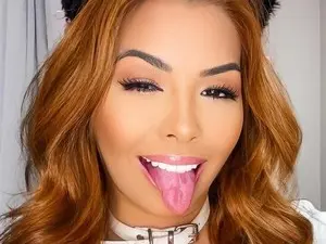 Lumavoss  live sex cam