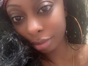 Prettylondond  live sex cam