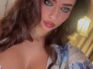 MissyFoxxy  live sex cam