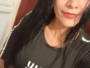 Gattycahot  live sex cam