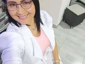 Dulce_Hott  live sex cam