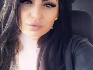 BigBoobsElla  live sex cam