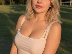 AmberLix  live sex cam