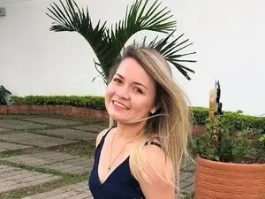 Danna77  live sex cam