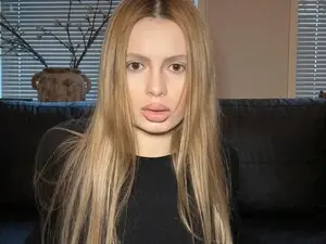 Dianna_Addict  live sex cam